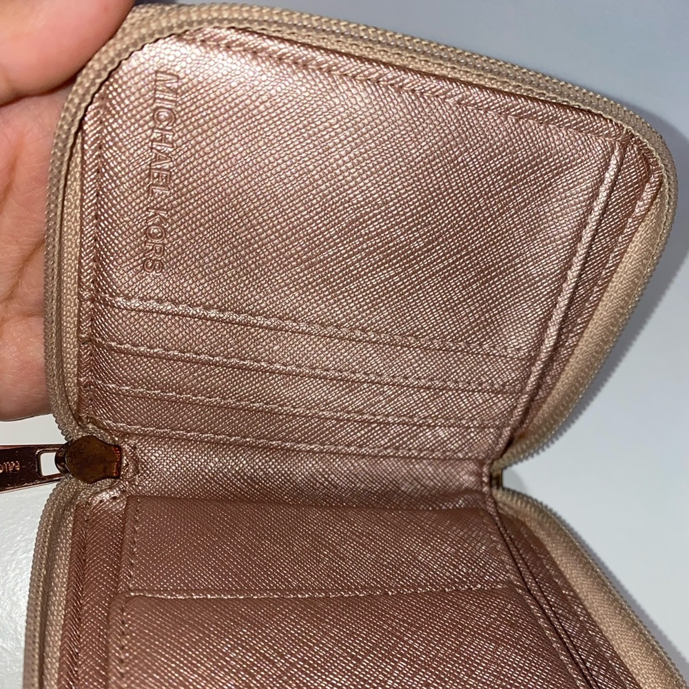 Michael Kors Rose Gold Small Wallet - Picture 4 of 6